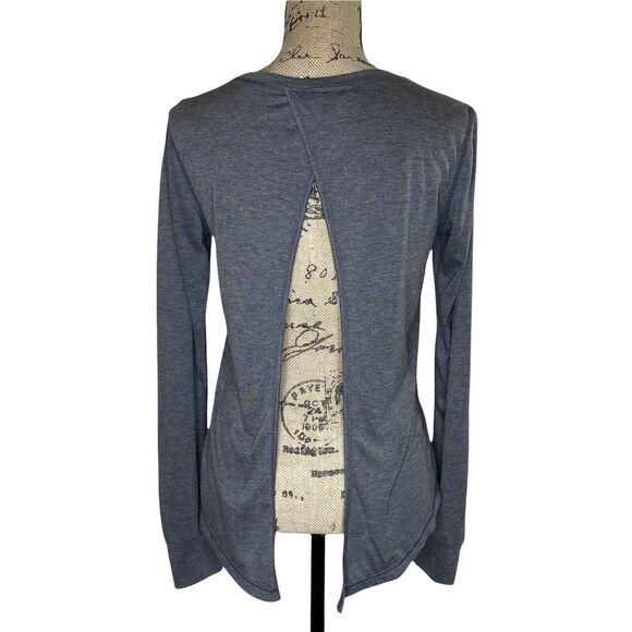 Syracuse University Shirt Womens Sz M Split Open Back Thumb Holes Athleisure - Picture 3 of 11